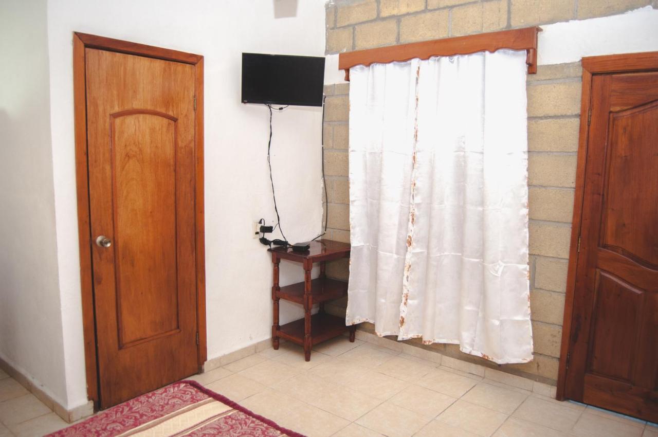 טמאסופו Hotel Y Restaurante El Texano מראה חיצוני תמונה